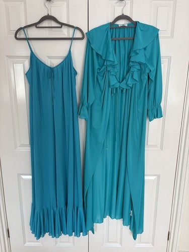 70er miss elaine peignoir set - peignoir,